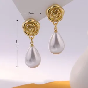 14K Gold Earrings with Irregular Natural Pearl Studs, Vintage Palace Style, Exquisite Stud Earrings for Her