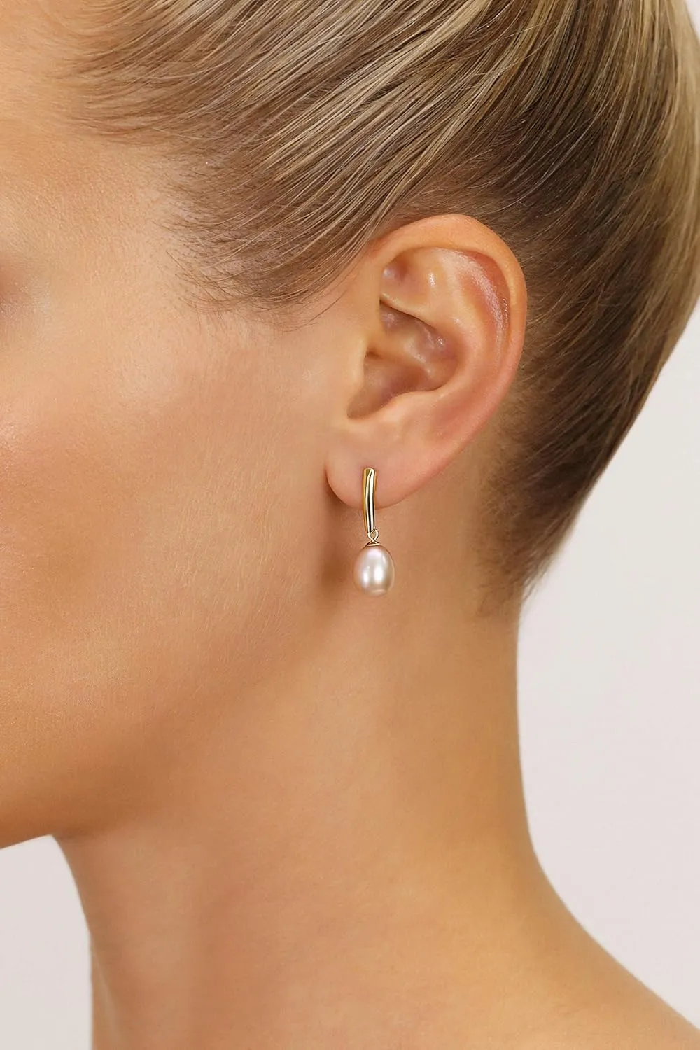14k Yellow Gold Freshwater Cultured Drop Pearl Earring