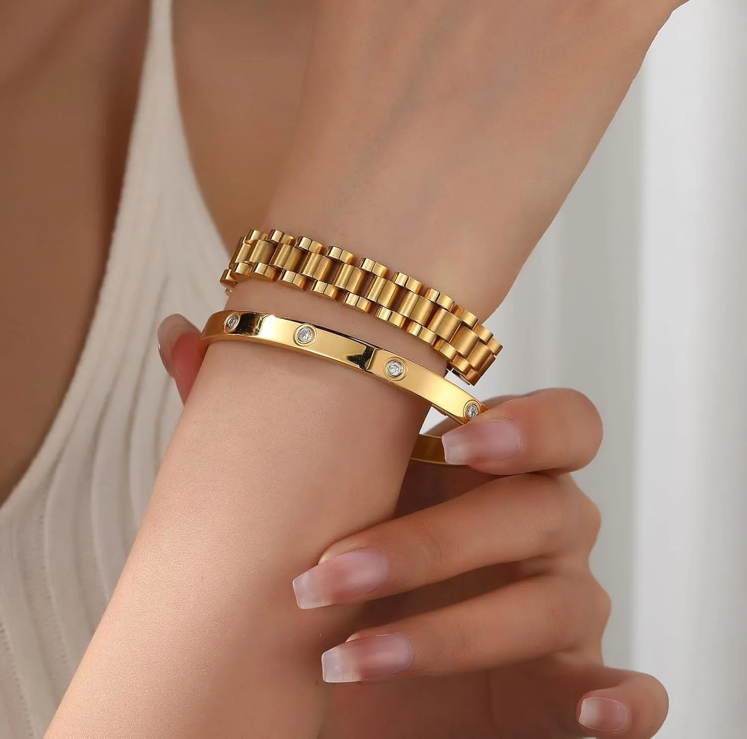 18 K Gold Plated Love Bangle Bracelet Set,Gold Bracelets for Women Waterproof,Bracelets Stack Tarnish Free Gold Jewelry Set,Fashion Accessories Gifts