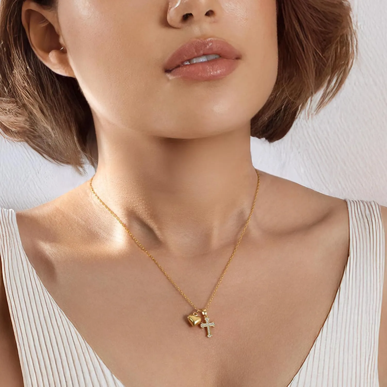 18k Gold Cross Necklace for Women Cute Dainty Gold Heart Pendant Necklaces Religious Faith Jewelry Gift