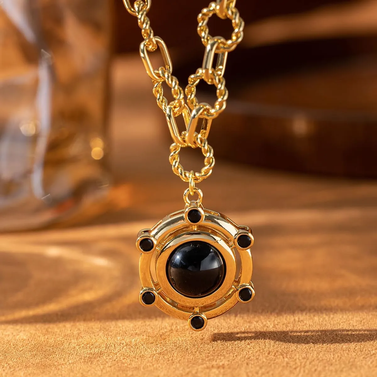 18K Gold Plated Agate Necklaces for Women |Statement Gemstone Pendant Necklace | Carnelian, Green, Black Necklace Healing Crystals Fashion Birthday Valentines Gift