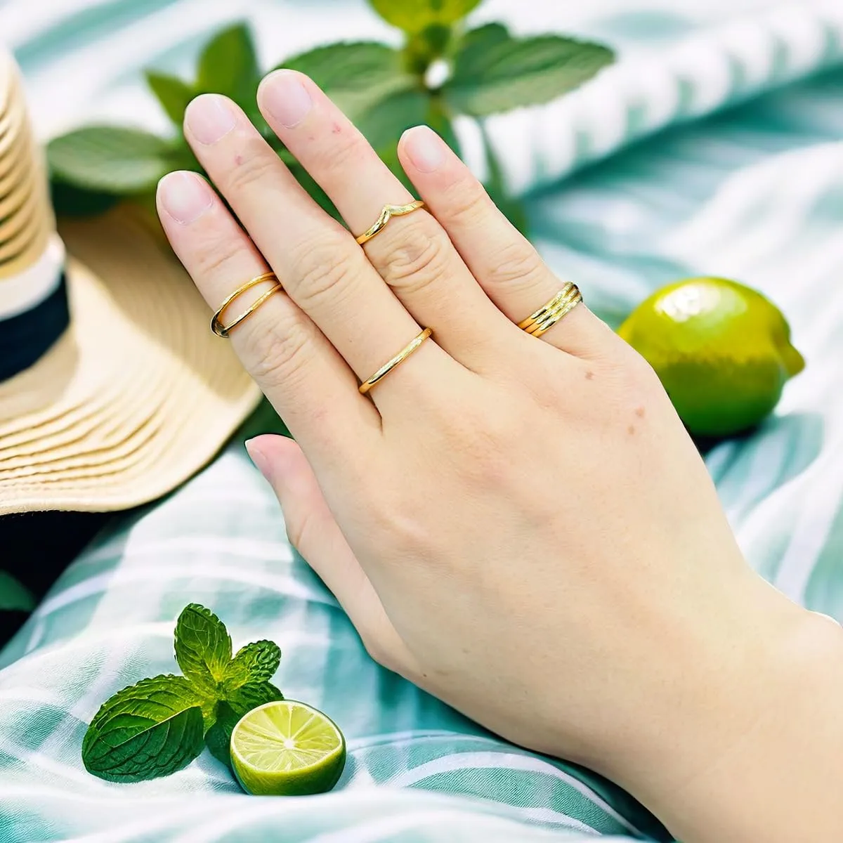 4Pcs 14K Adjustable Gold Boho Toe Ring Open Size Tarnish Free Toe Rings Jewelry for Women Teenage Girls Christmas Jewelry Gifts