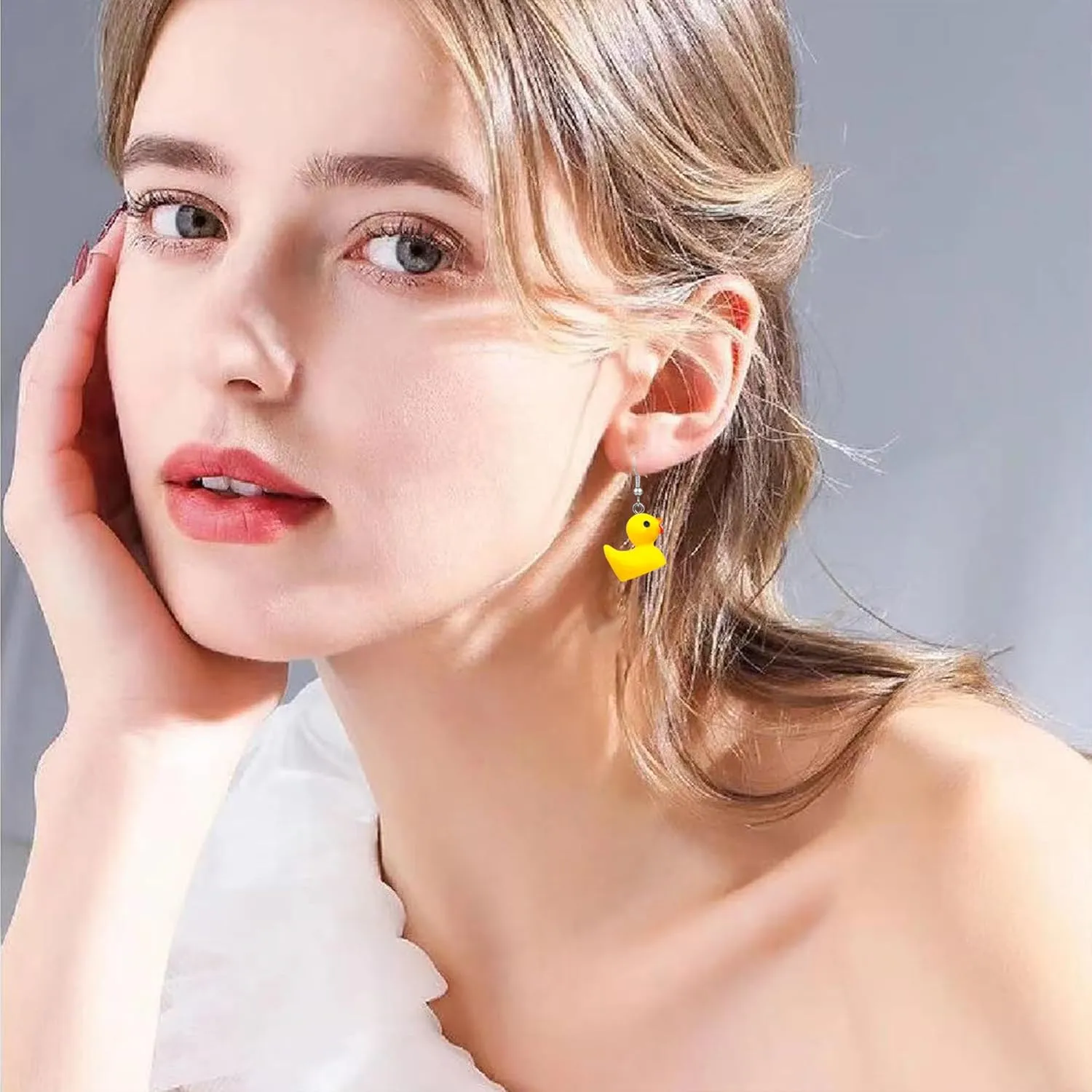 5 Pairs of Cute Duck Dangle Drop Earrings Funny Resin Little Yellow Duckie Pendant Earrings for Women Charming Jewelry Gift