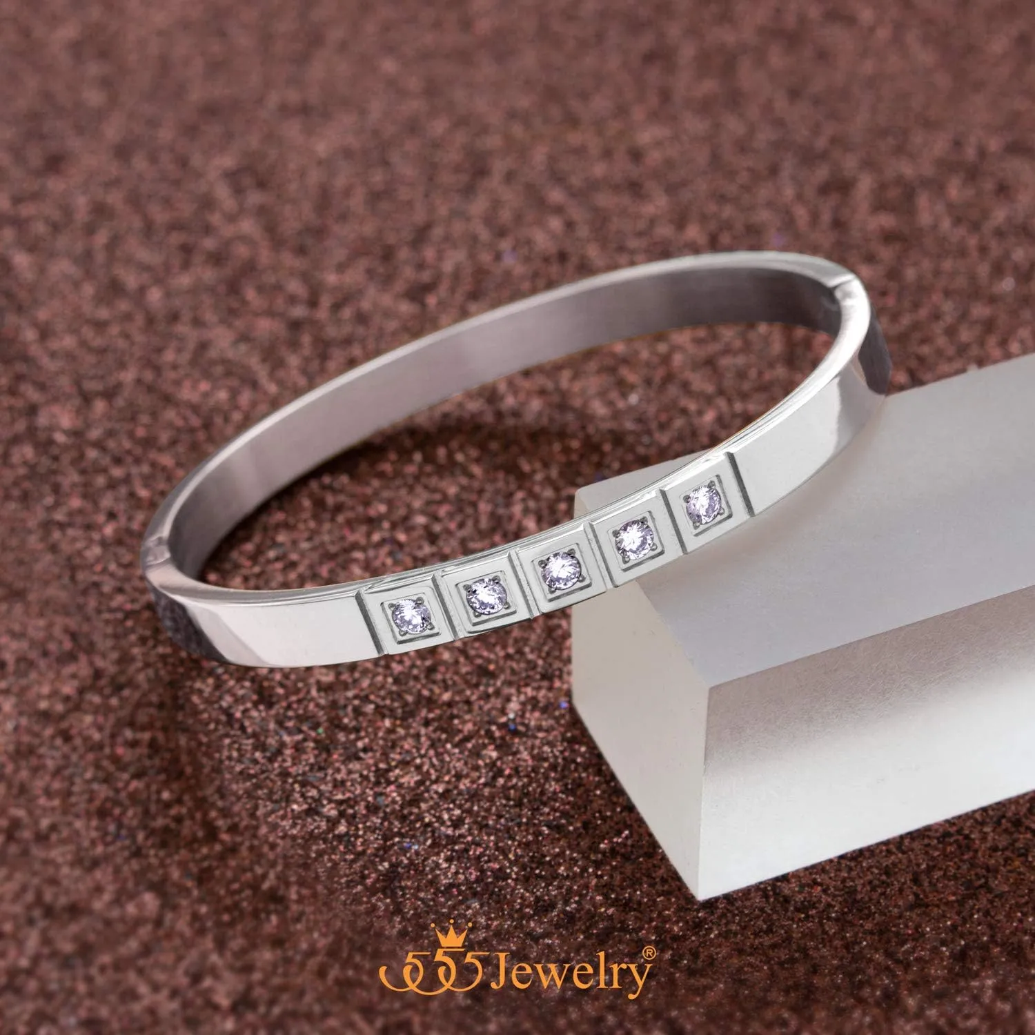 555Jewelry Stainless Steel CZ Cuff Hinged Bangle Bracelet for Men & Women