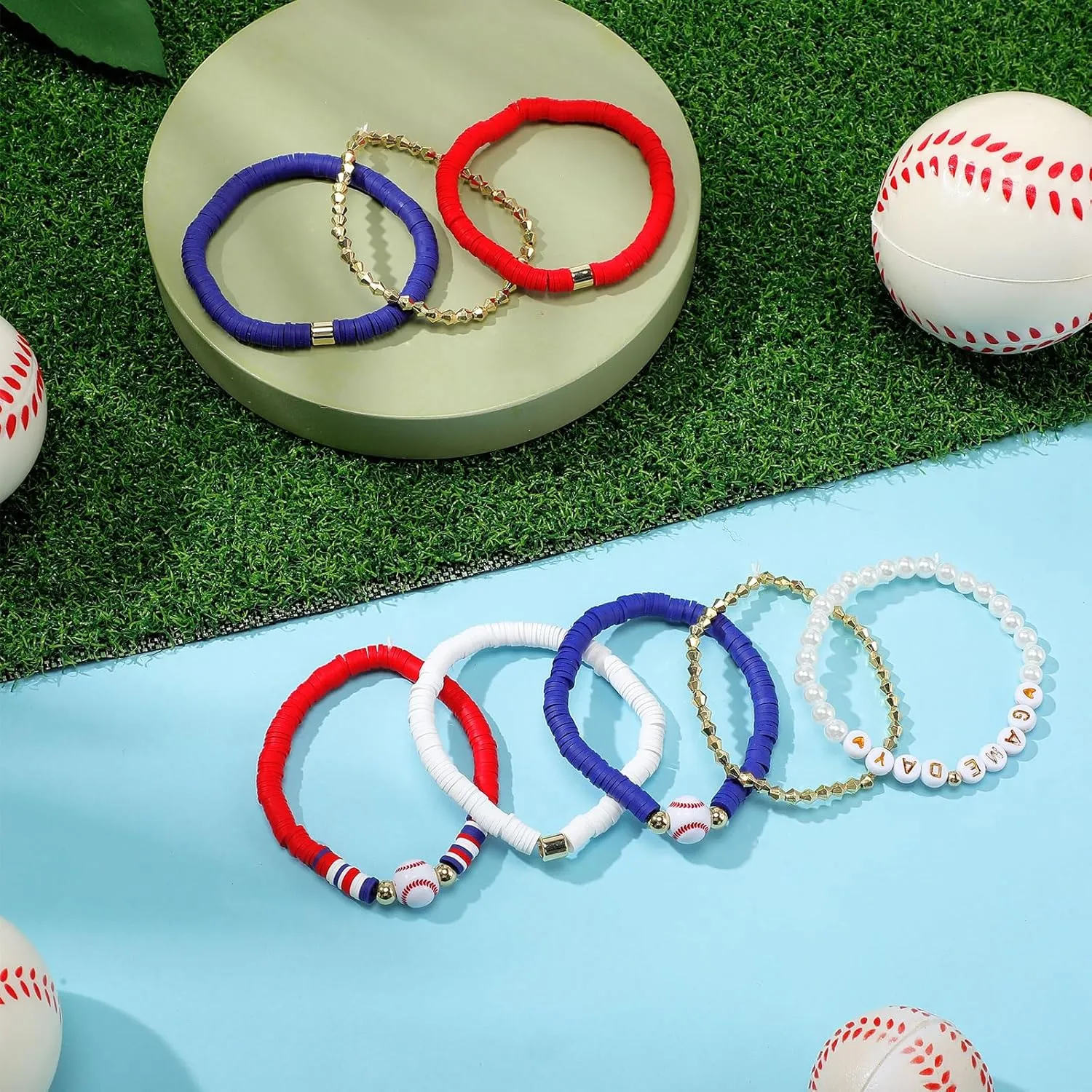8 Pcs Baseball Game Day Bracelets Mom Bracelets Beaded Stretch Bracelets Stackable Sports Baseball Charm Bracelet Accessories for Women Outfit Jewelry Gifts
