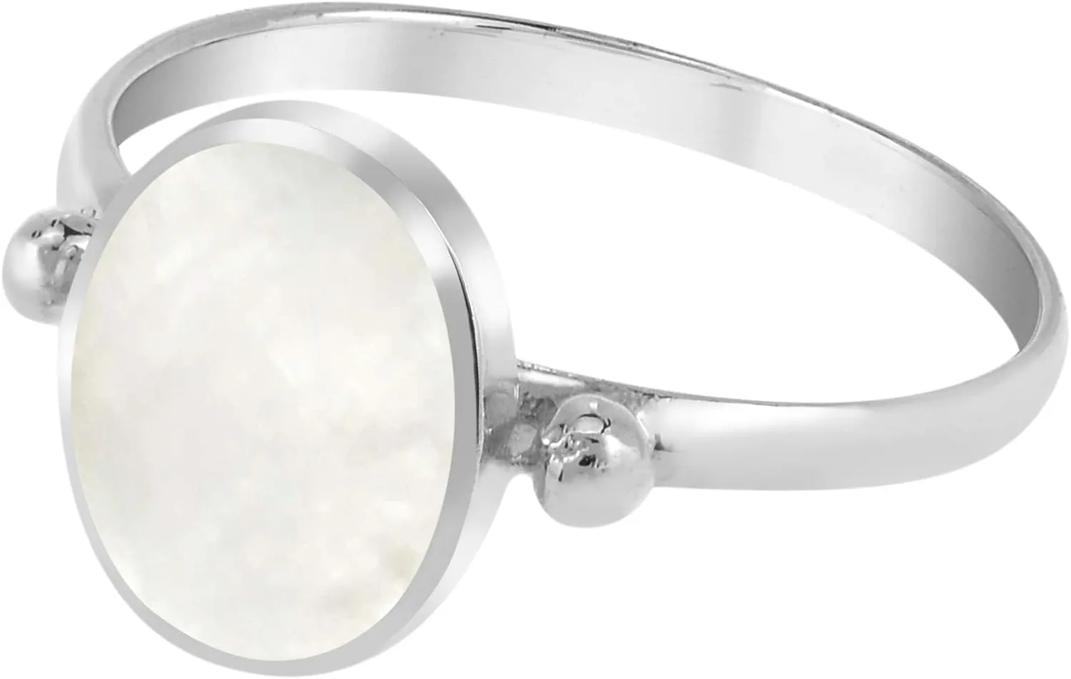 AeraVida Simply Stunning Oval Shaped White Mother of Pearl .925 Sterling Silver Ring | White Oval Ring | Mother of Pearl Ring | Comfort Fit USA Sizes 5-9