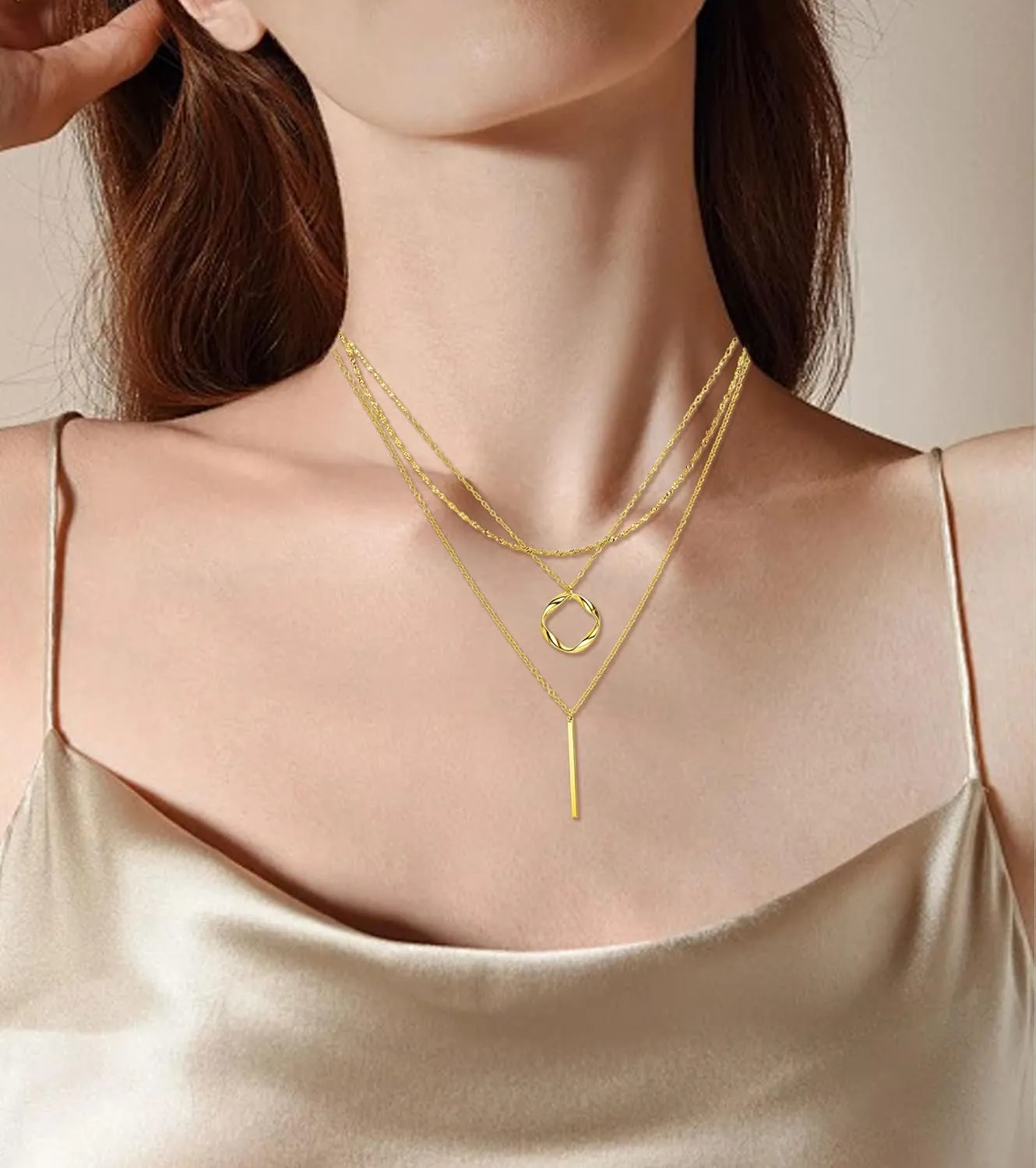 Akeoqi Layered Necklaces 14K Gold Plated Twisted Circle Coin Bar Pendant Necklace Stackable Paperclip Rope Cuban Chain Choker Necklace for Women Jewelry Gifts Gold Tone