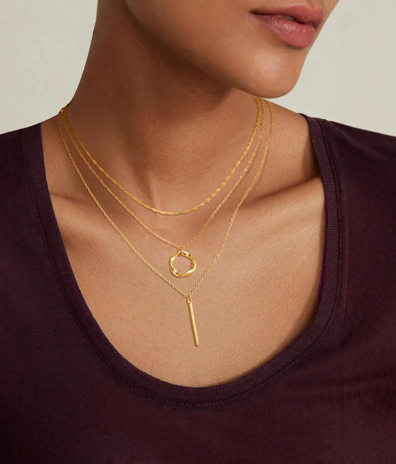 Akeoqi Layered Necklaces 14K Gold Plated Twisted Circle Coin Bar Pendant Necklace Stackable Paperclip Rope Cuban Chain Choker Necklace for Women Jewelry Gifts Gold Tone