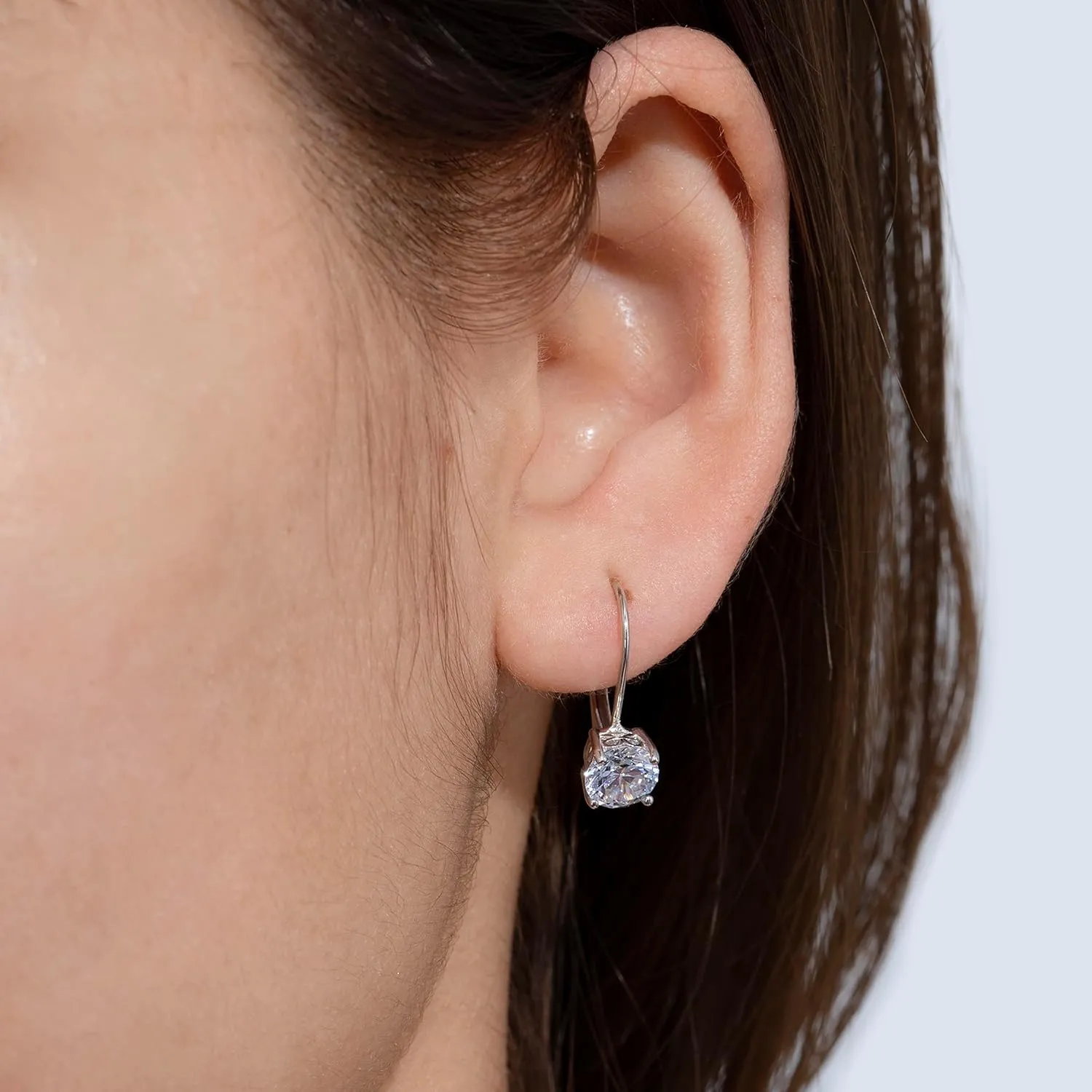 Amazon Essentials Platinum-Plated Sterling Silver Infinite Elements Zirconia Leverback Earrings (previously Amazon Collection)
