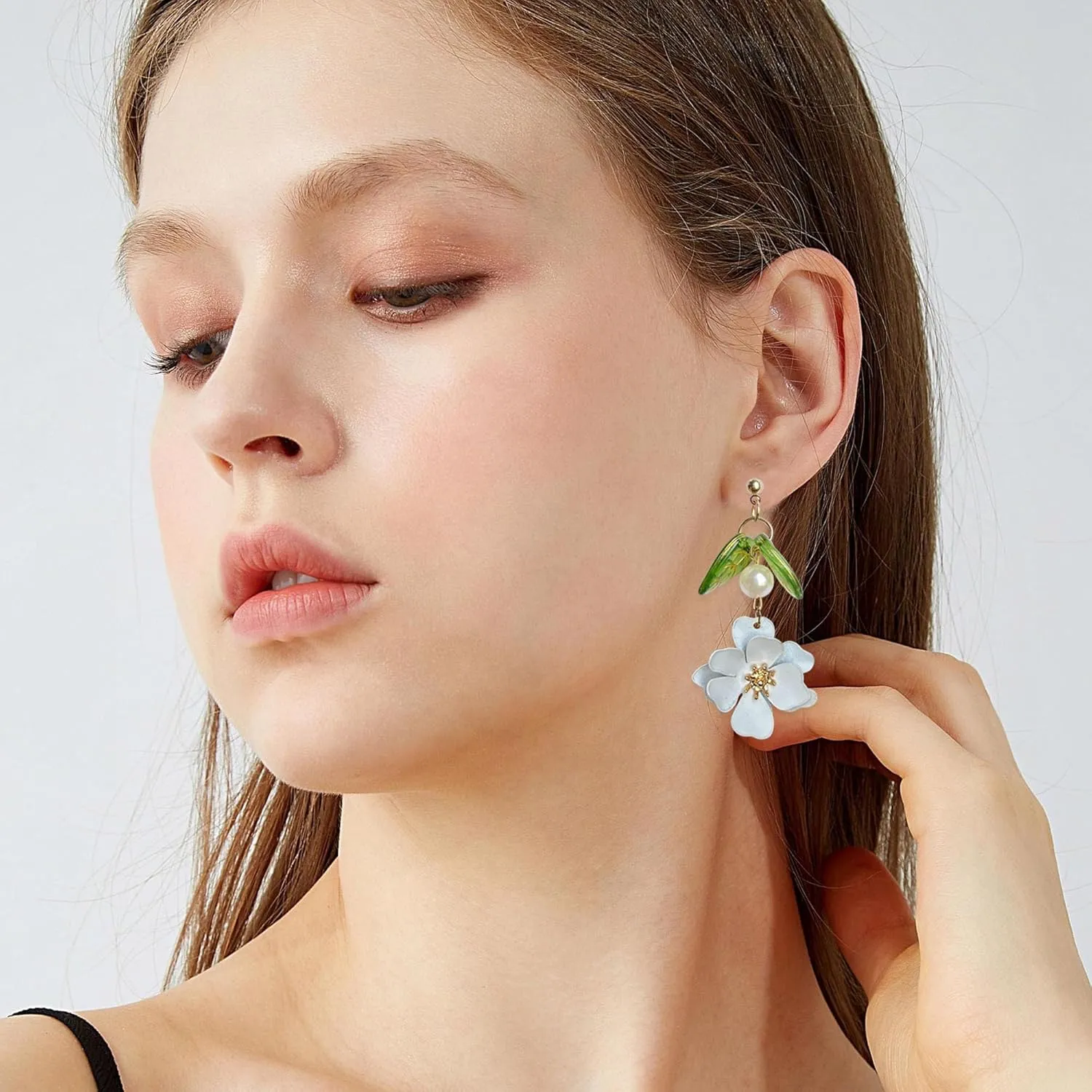 Boho Flower Dangle Earrings for Women Cute Pearl Leaf Sakura Leaf Fairy Statement Summer Seaside Idyllic Holiday Earrings