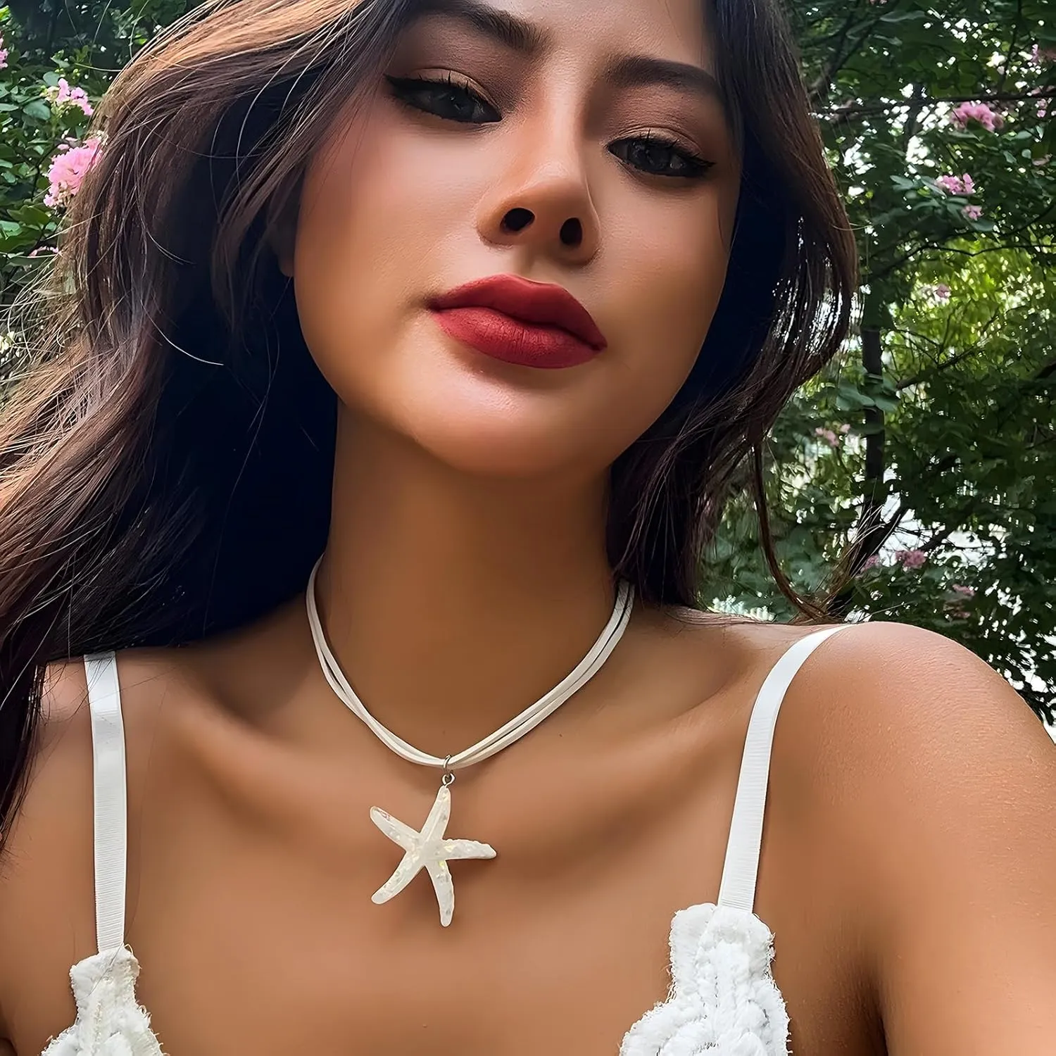 Boho Layered White Starfish Pendant Necklace for Women Bule Velvet Starfish Necklace Summer Beach Necklaces Jewelry