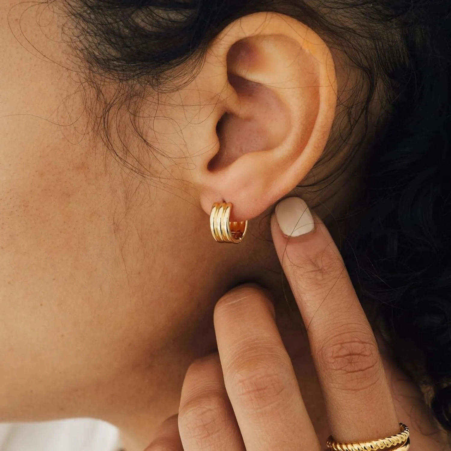 CAITLYNMINIMALIST 18K Gold Plated Sterling Silver Chunky Bold Statement Thick Trendy Glam Stacking Mini Huggie Hoop Earrings for Women