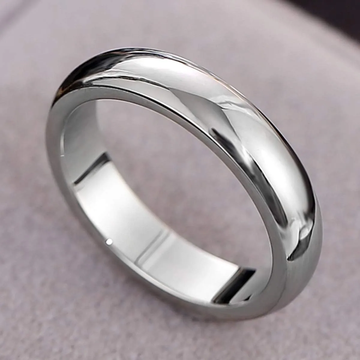 CCBFY 2 MM 4 MM Stainless Steel Ring Jewel Roman Numerals Stackable High Polish Plain Dome Tarnish Resistant Comfort Fit Ring Wedding Band Size 3-15