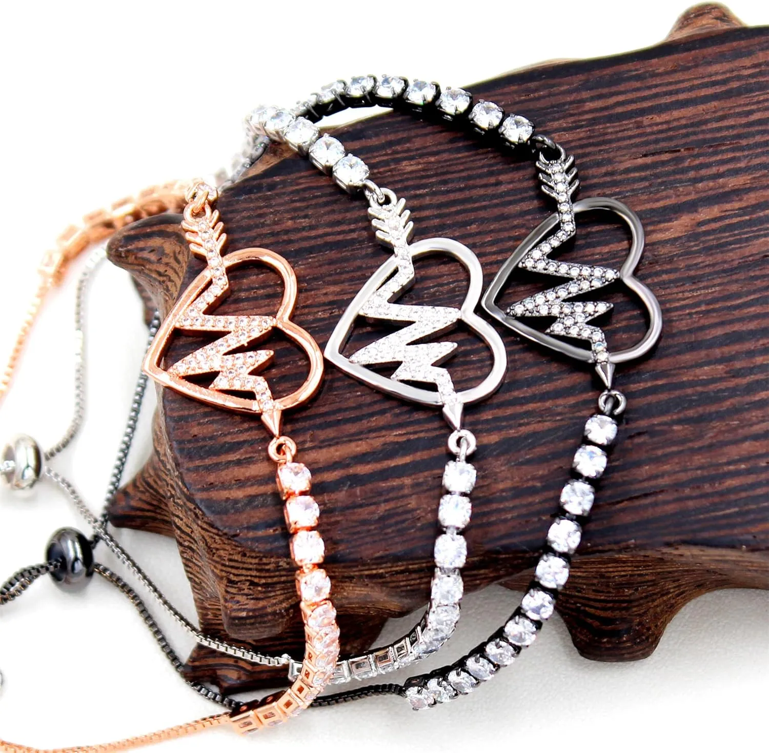 Charming Hollow Love Heart Bolo Bracelet with Arrow Heartbeat Pattern, Exquisite Women's Zircon Tennis Bracelet, Wedding Birthday Gift for Mother, Sisters and Girlfriend YA4923