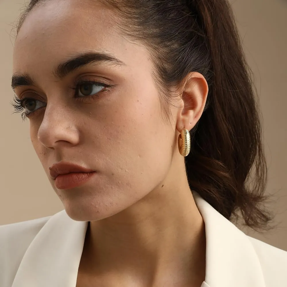 Chunky Gold Earrings Dupes for Women 14K Gold Plated Hoop Earrings Trendy Hypoallergenic Lightweight Waterdrop Hollow Open Hoops Fashion Jewelry for Women