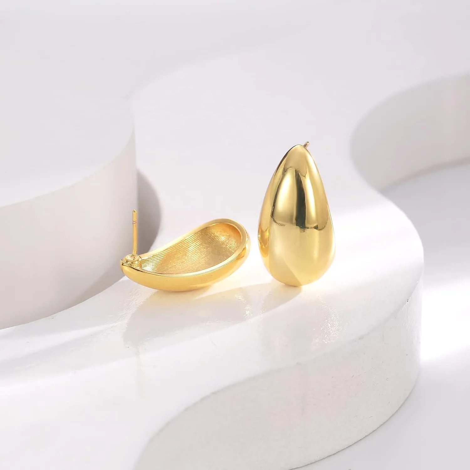 Chunky Gold Hoop Earrings for Women, 14K Gold Plated Hoop Earrings Lightweight Stainless Steel Hollow Open Hoops Hypoallergenic Earrings Fashion Jewelry for Women