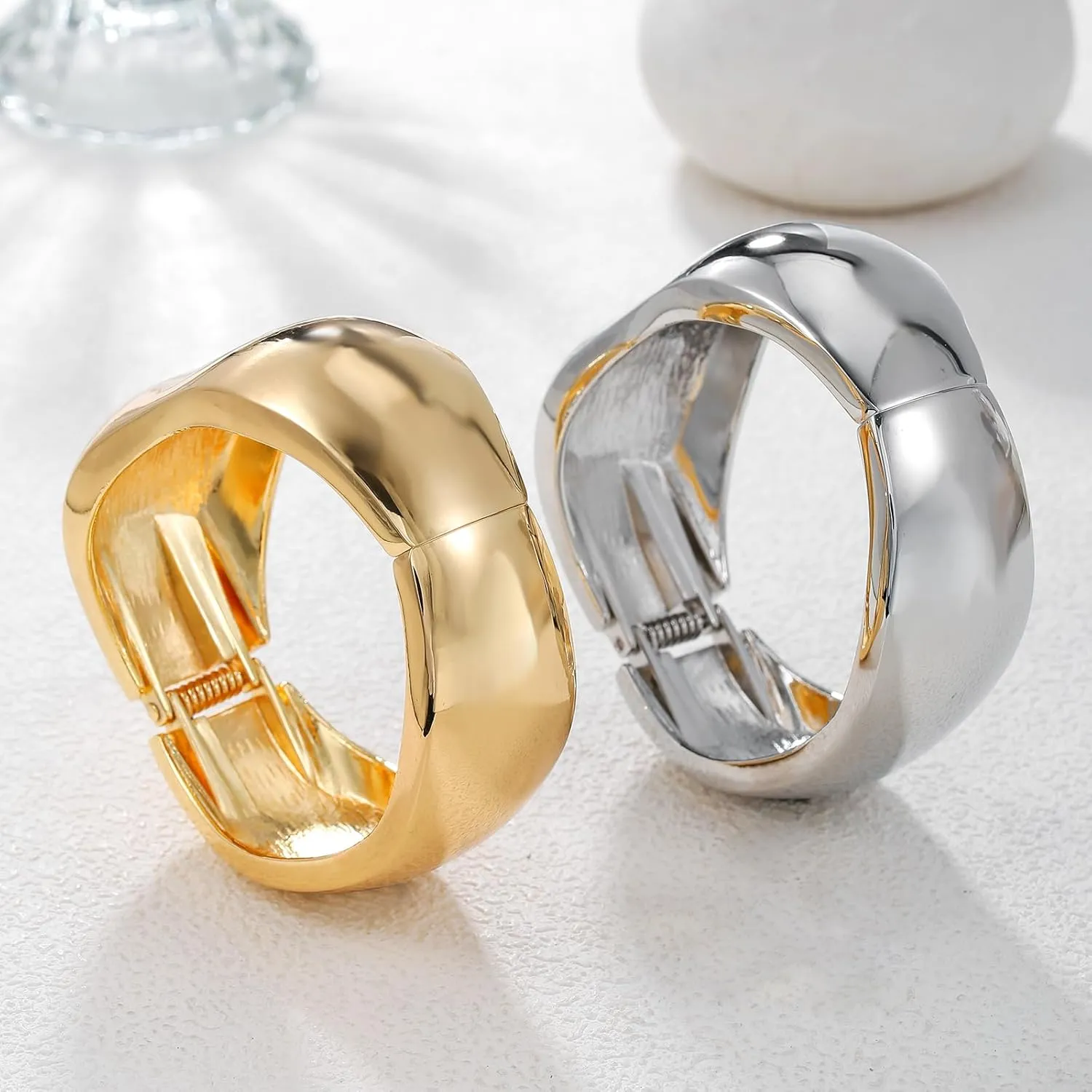 Chunky Gold/Silver Gold Cuff Bangle Bracelets for Women Trendy Hinged Cuff Open Wide Chunky Gold Bracelet Minimalist Bangle Jewelry Gift