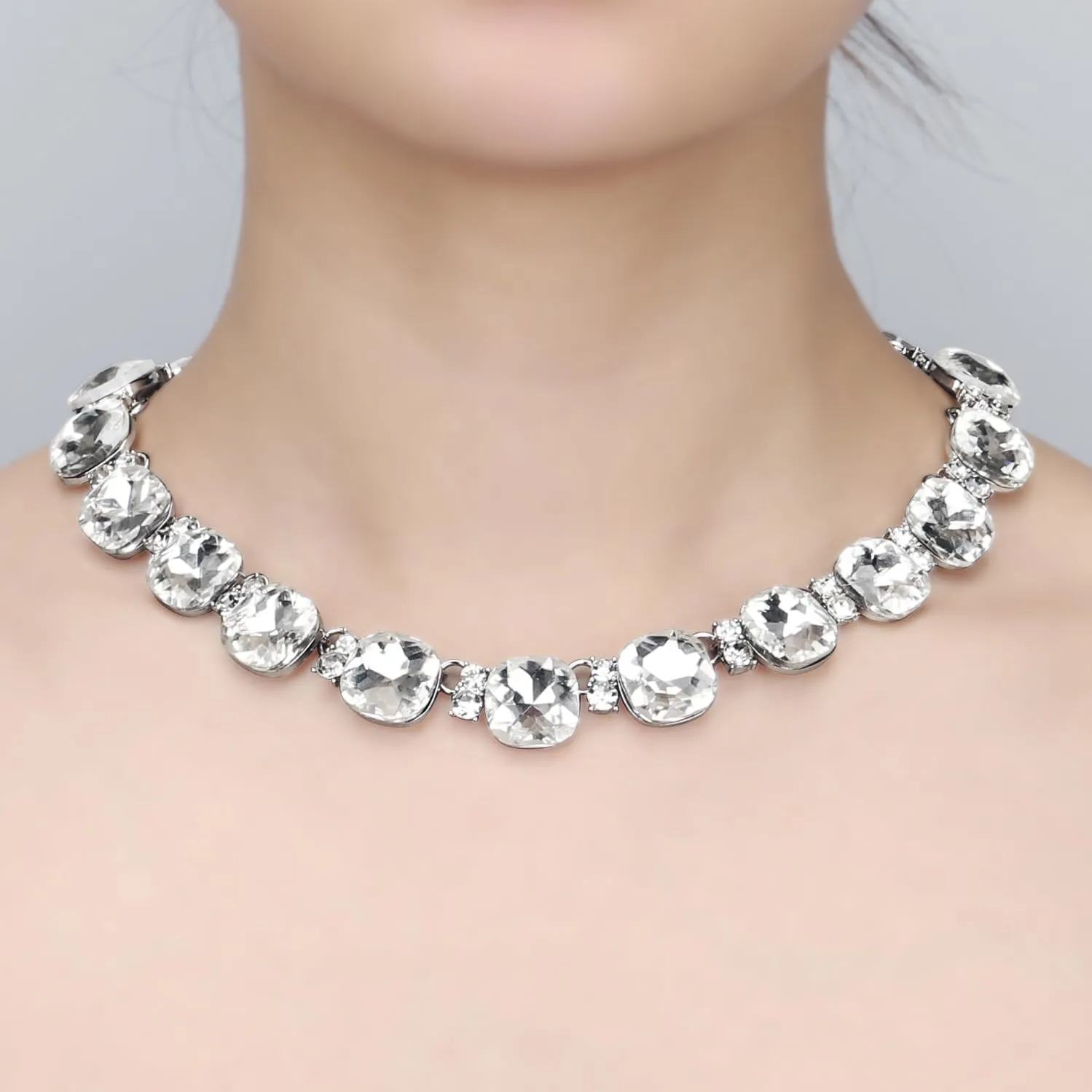 Crystal Statement Necklace Glass Crystal Collar Choker Necklace for Women Bridal Necklace Costume Jewelry Necklaces for Women