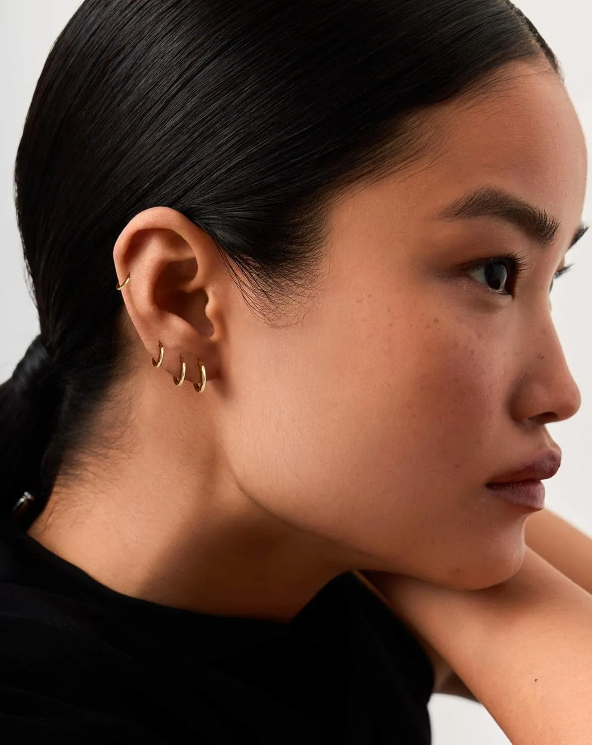 Dainty Gold/Silver Huggie Hoop Earrings Set for Women,14K Gold/Silver plated Cartilage Piercing Small Hoop Earrings Hypoallergenic clip on hoop Earrings for Women and Men