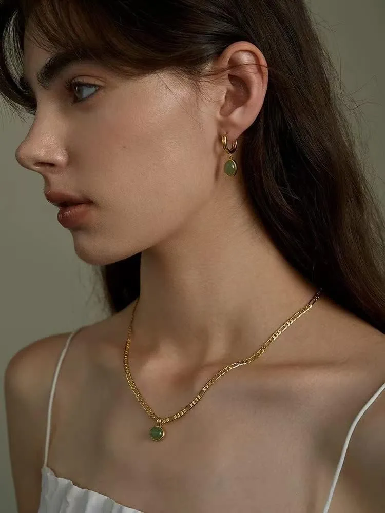 DISTANT DRUMS Simple Natural Green Aventurine Stone Jewelry Set for Women,Hoop Earrings,Bracelet,Necklace,18K Gold-plated Spiritual Gift,Fortunate Stone Jewelry,Choker