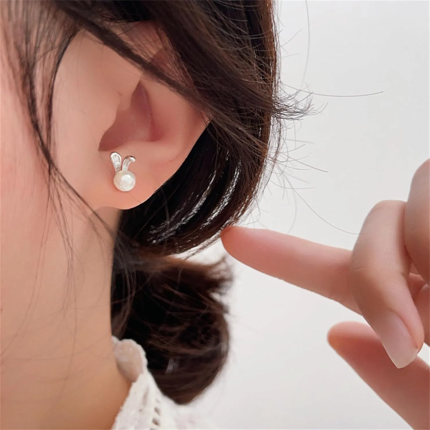 Easter Rabbit Pearl Earrings for Women Boho Round Pearl Stud Earrings Cute Small Animal Bunny Earrings Minimalist Daily Jewelry Gifts