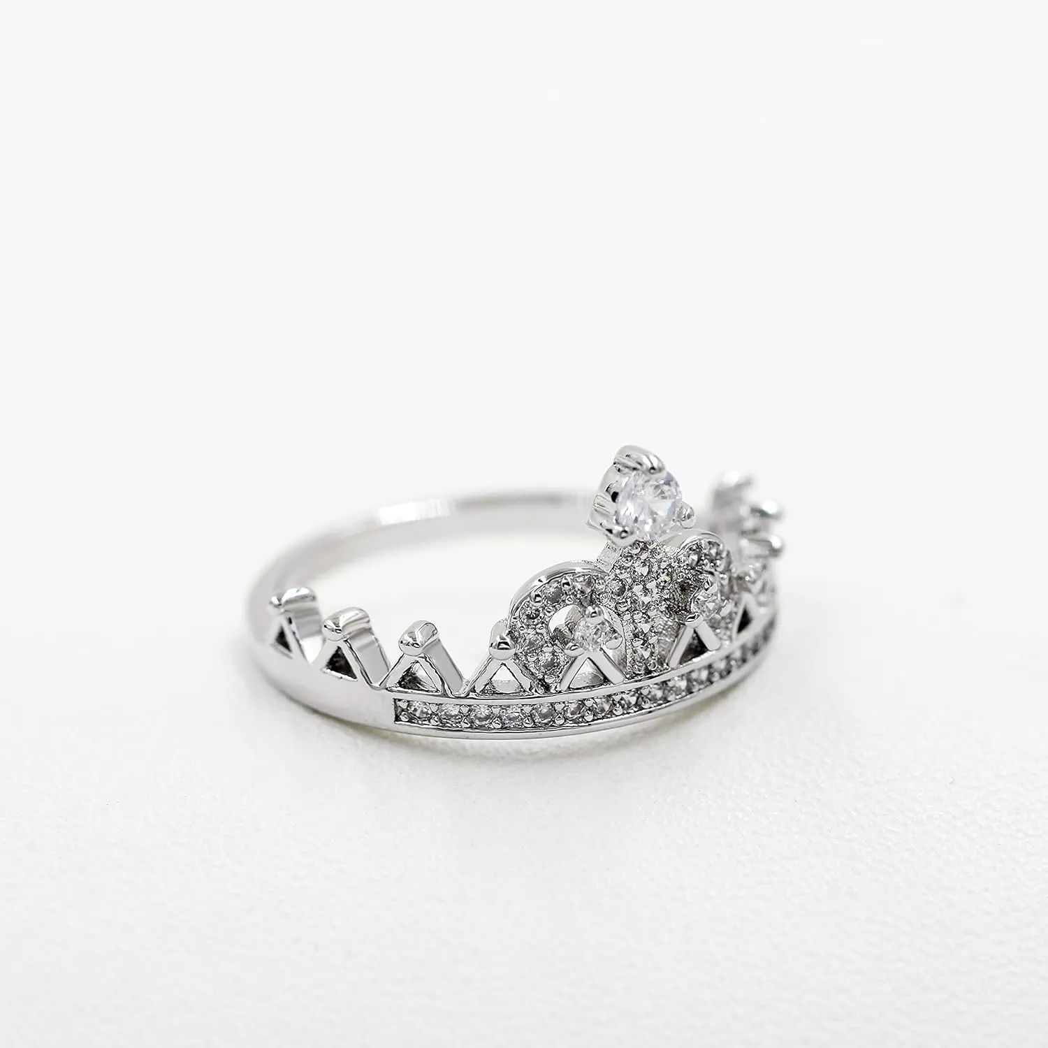 European and American Fashionable Platinum/gold Crown Women's Ring, Personalized Inlaid with Zircon Women's Ring, The Best Gift for Engagement and Wedding Y1227