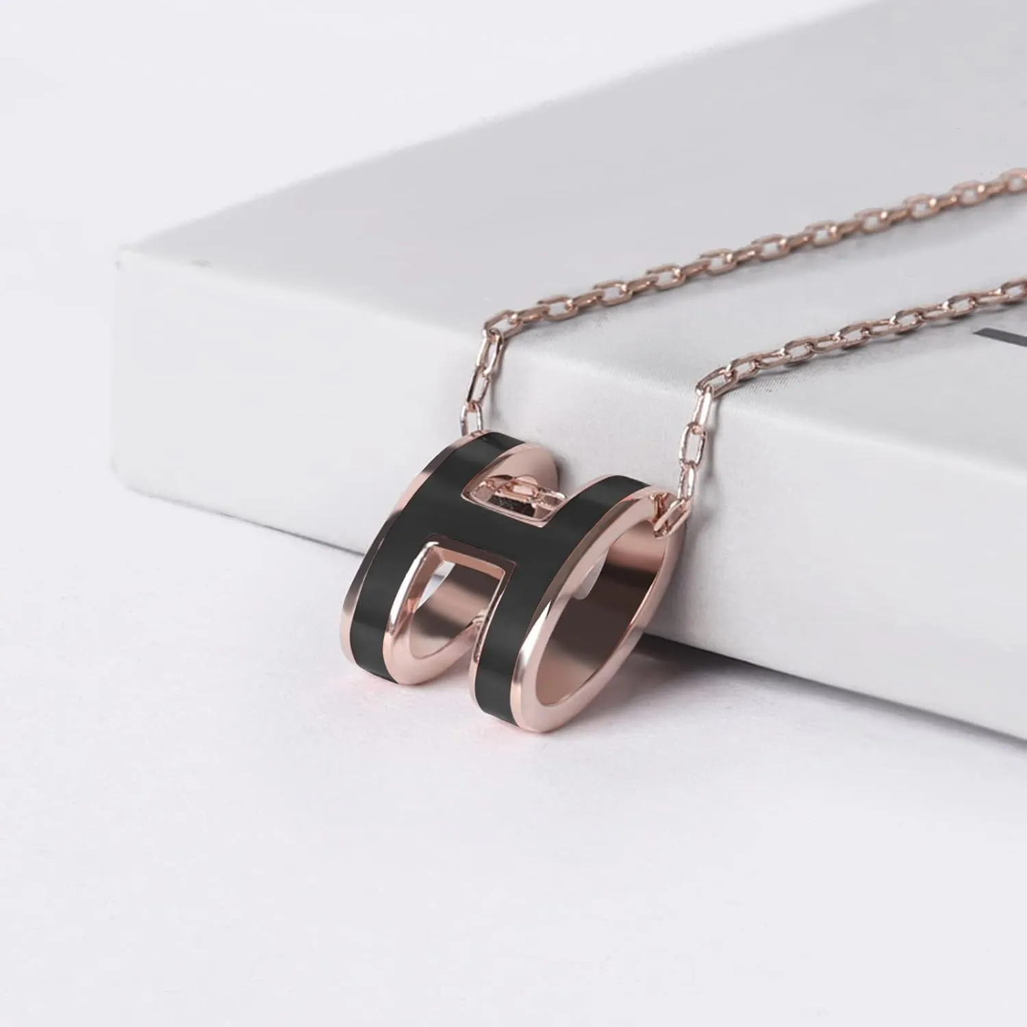 EXTREE Women's Initial H Pendant Necklace for Girls Exquisite 18K Gold Plated Necklace Women's Valentine's Day Gift