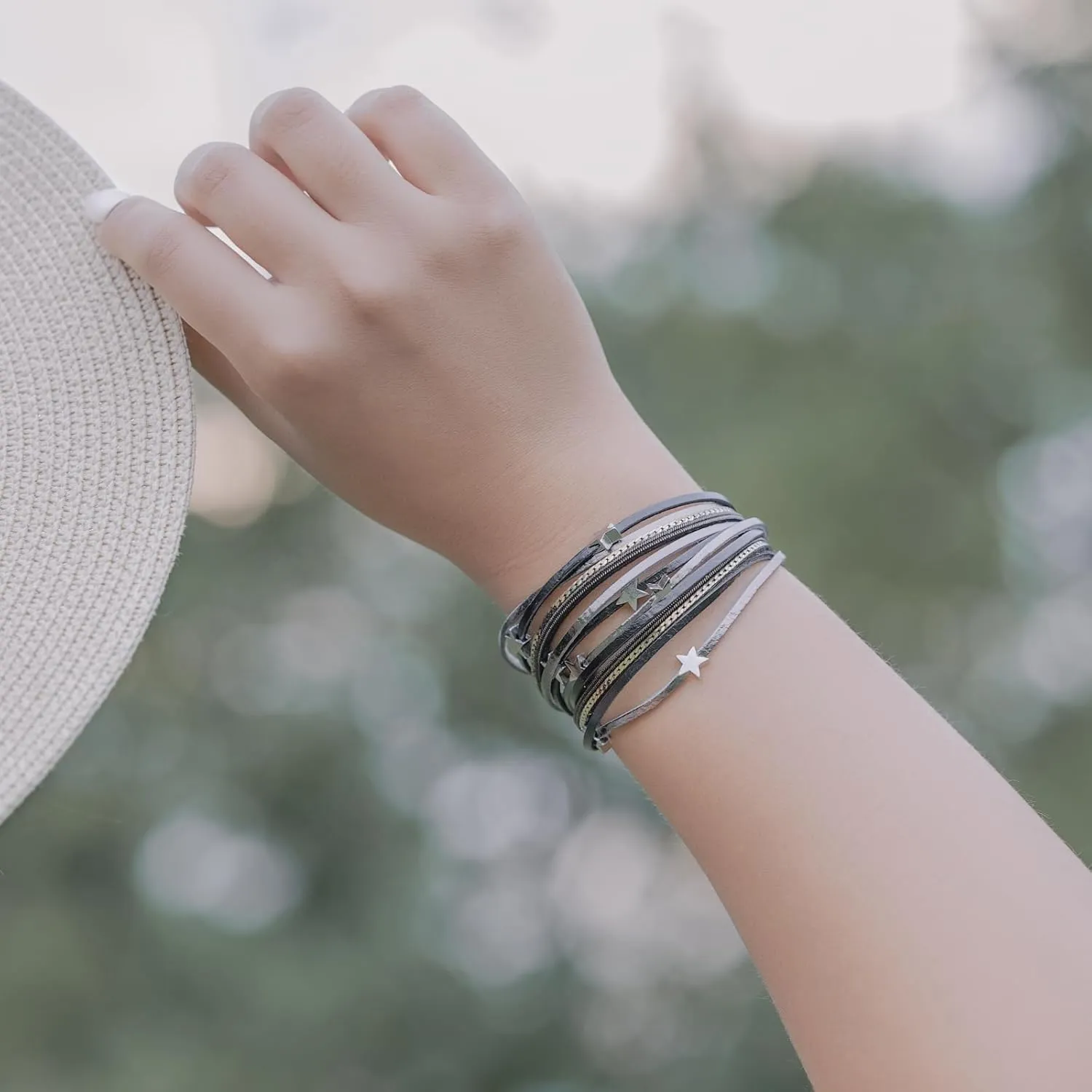 FANCY SHINY Leather Wrap Star Bracelet Boho Bangle Bracelets for Women Trendy Stackable Cute Charm Bracelet with Magnetic Clasp