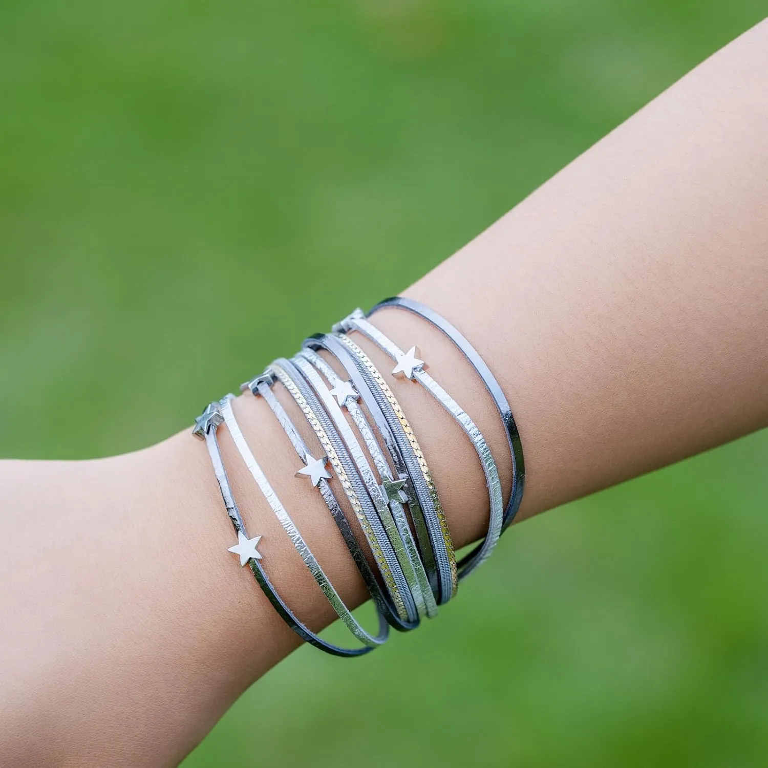 FANCY SHINY Leather Wrap Star Bracelet Boho Bangle Bracelets for Women Trendy Stackable Cute Charm Bracelet with Magnetic Clasp