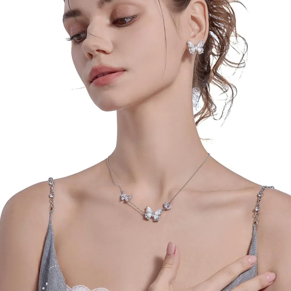 Fashion necklace, exquisite butterfly clavicle chain, temperament fringe butterfly necklace, butterfly pendant