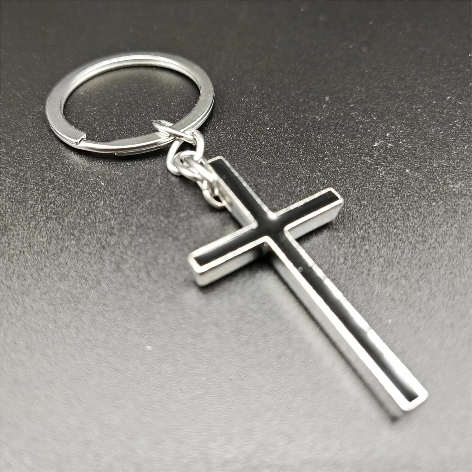 Fashionable 1 piece Stainless Steel Cross Keychain Pendant Keychain Blessing Keychain Car Keychain