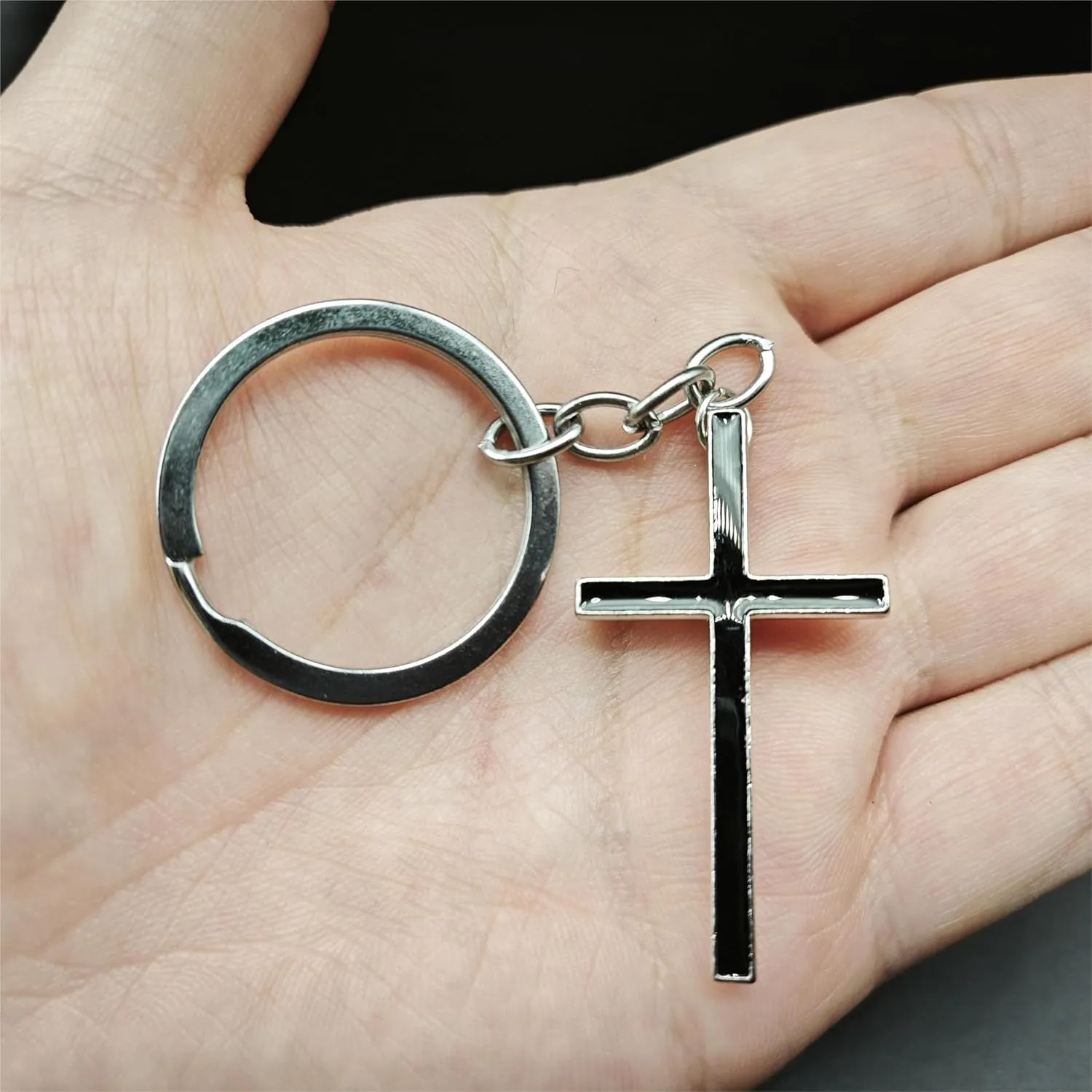 Fashionable 1 piece Stainless Steel Cross Keychain Pendant Keychain Blessing Keychain Car Keychain