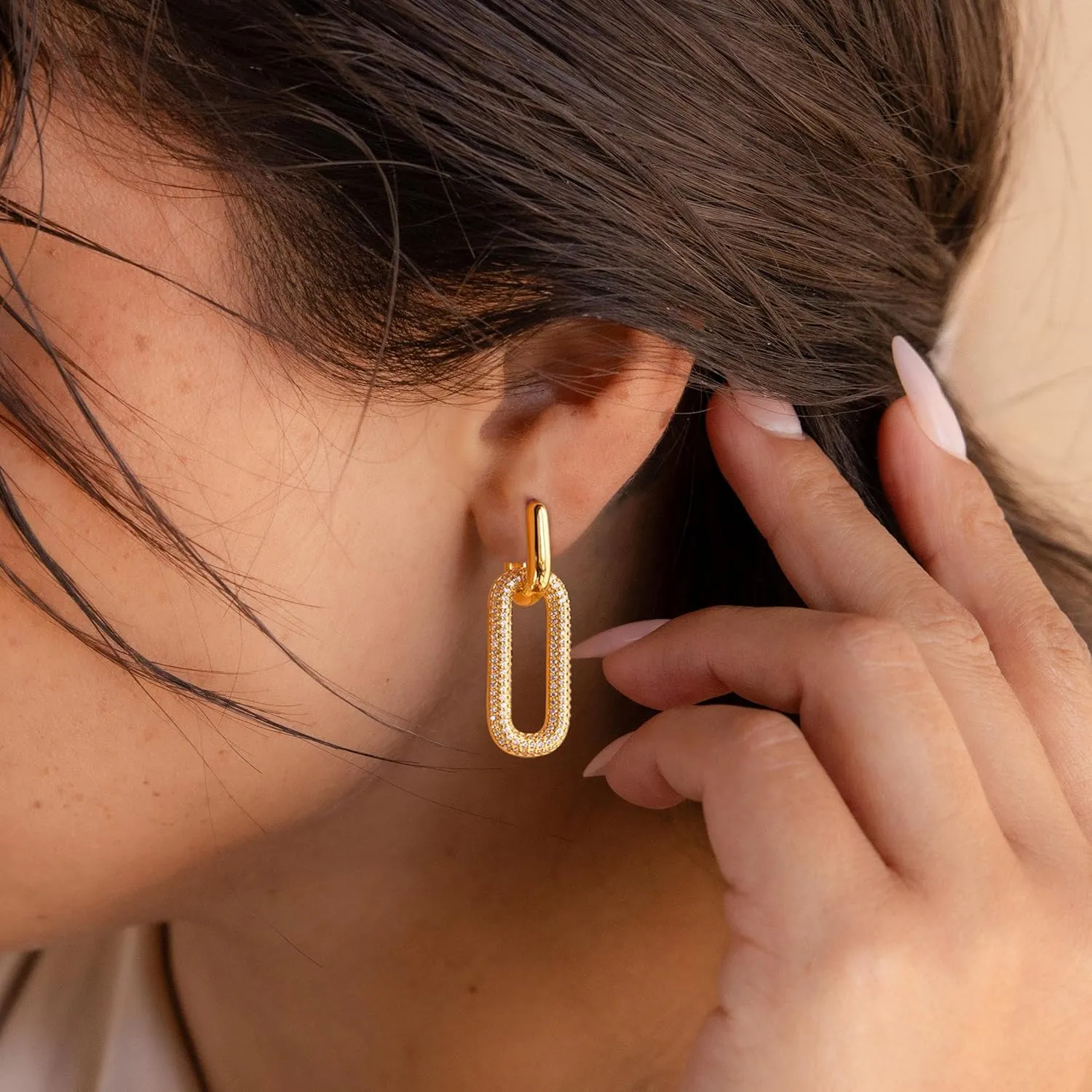 Gold Bow Earrings for Women Trendy, Cute Bow Stud Earring 14k Gold Plated Dainty Ribbon Pearl Bow Drop Dangle Earrings Hypoallergenic Gold Earrings Sparkly Christmas Earrings for Women Jewelry Gift