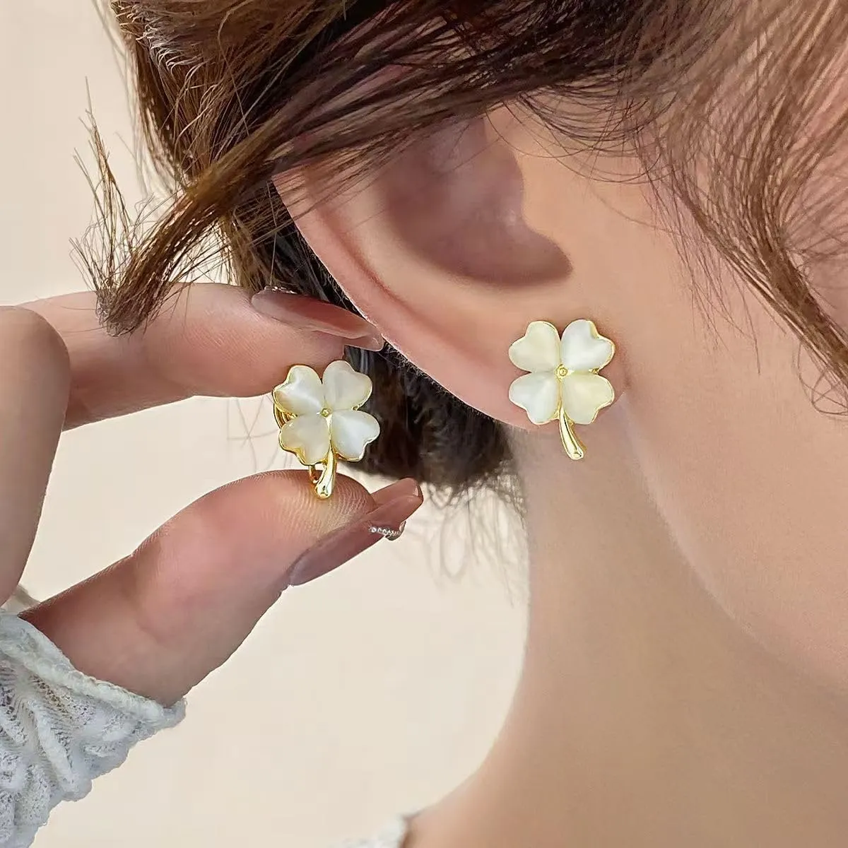 Gold Earrings for Women Trendy Gold Hoop Clip on Stud Pearl Earrings Dangle Chain Jewelry Hypoallergenic Birthday Gifts for Women
