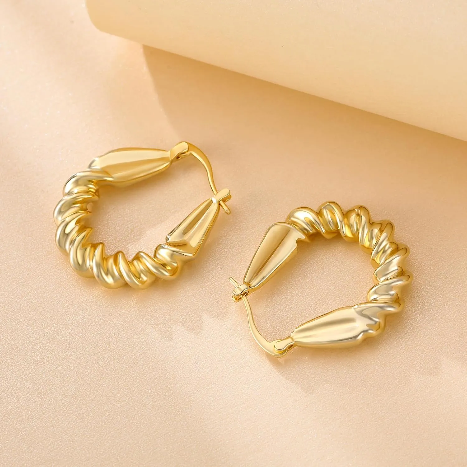 Gold Hoop Earrings for Women, 925 Sterling Silver Post Chunky Gold Hoops for Women, Gold Plated Hypoallergenic Dangle Earrings Jewelry for Women Trendy