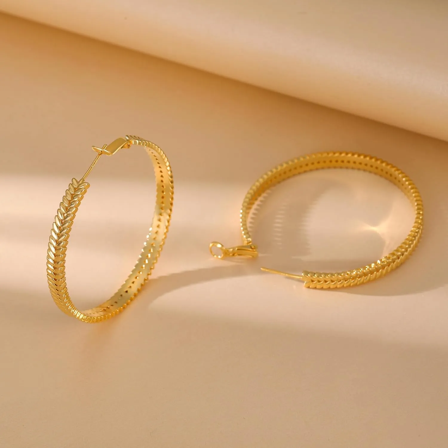 Gold Hoop Earrings for Women, 925 Sterling Silver Post Chunky Gold Hoops for Women, Gold Plated Hypoallergenic Dangle Earrings Jewelry for Women Trendy