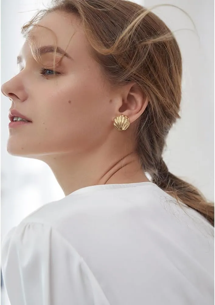 Gold Stud Earrings For Women Gold And Silver Lightweight Hypoallergenic Earrings Angel Wing Statement Earrings Geometric Shell Earrings
