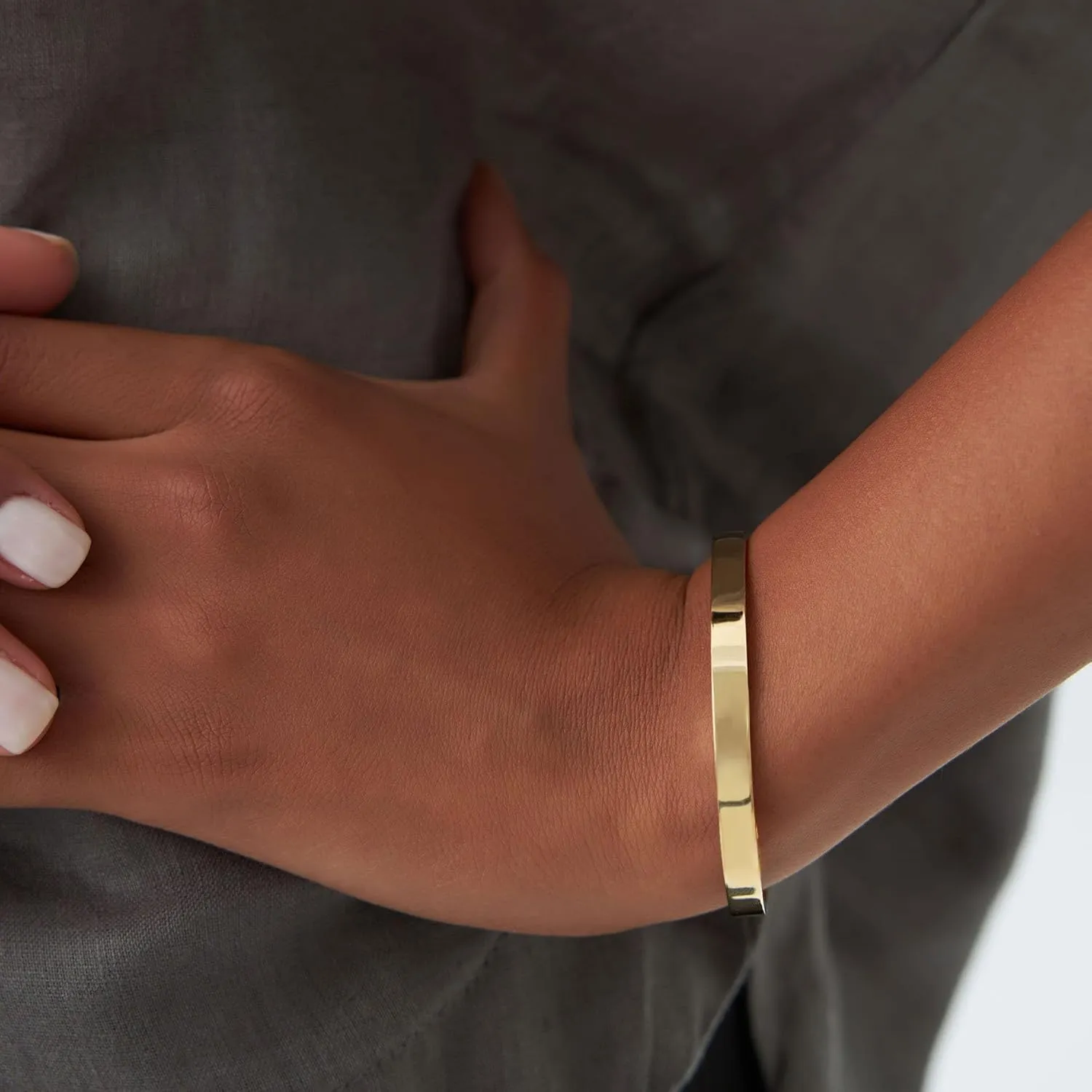 Gold/Silver/Black Bangle Bracelets for Women, 18K Gold Plated Oval Bangles Gold Bracelet for Women Trendy, Stackable Friendship Bracelets Love Bracelet Bangle Christmas Birthday Gifts