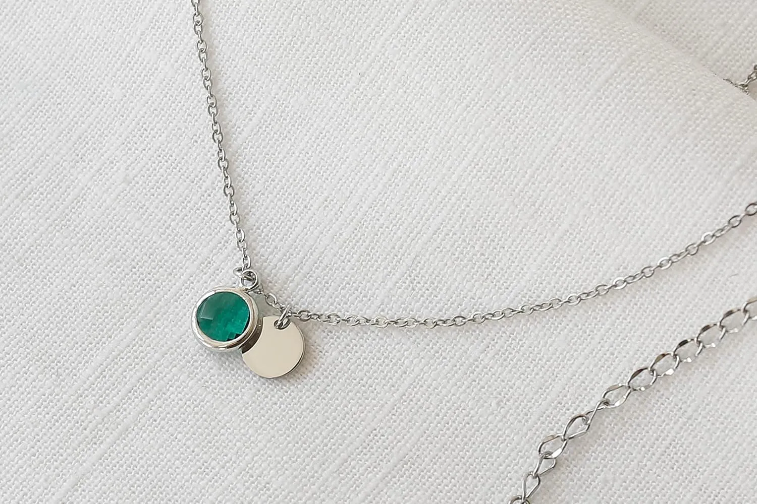 LUUK LIFESTYLE Stainless steel necklaces with colored glass crystal pendant, HAPPINESS card, women's jewelry, minimalist design, gift idea, Valentines Day, gold & silver