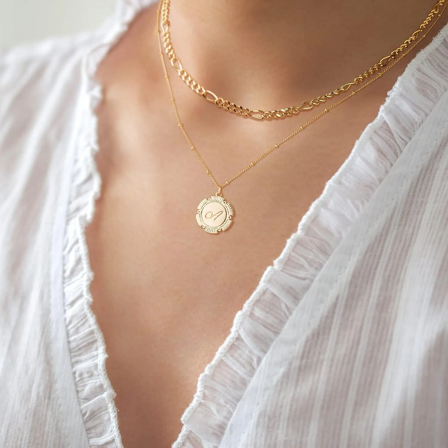 MTMY Women Layered Initial Necklaces,14K Gold Plated Adjustable Figaro Chain Dainty Necklace Personalized Engraved Letter Pendant Choker Necklace Jewelry for Women