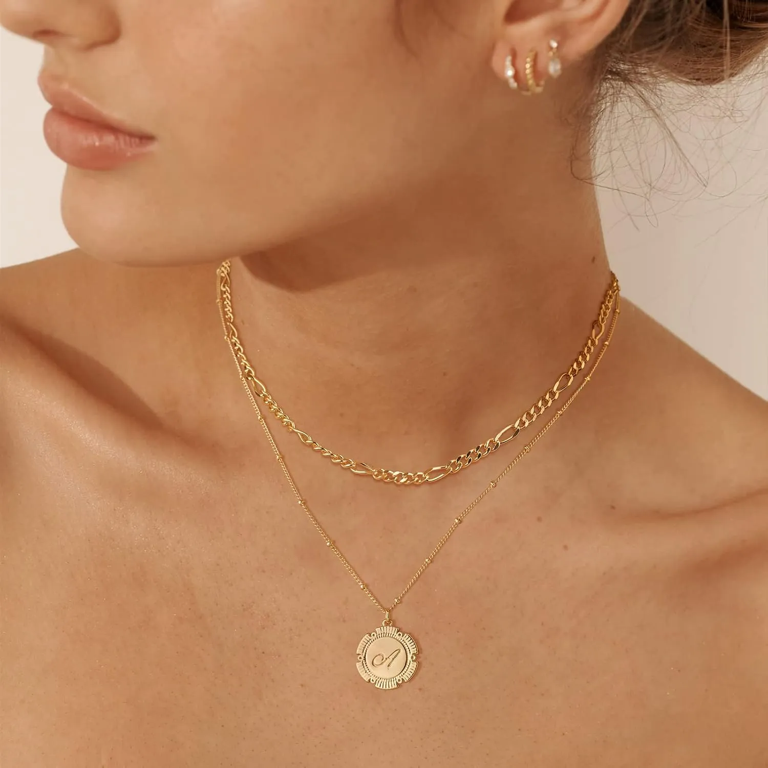 MTMY Women Layered Initial Necklaces,14K Gold Plated Adjustable Figaro Chain Dainty Necklace Personalized Engraved Letter Pendant Choker Necklace Jewelry for Women