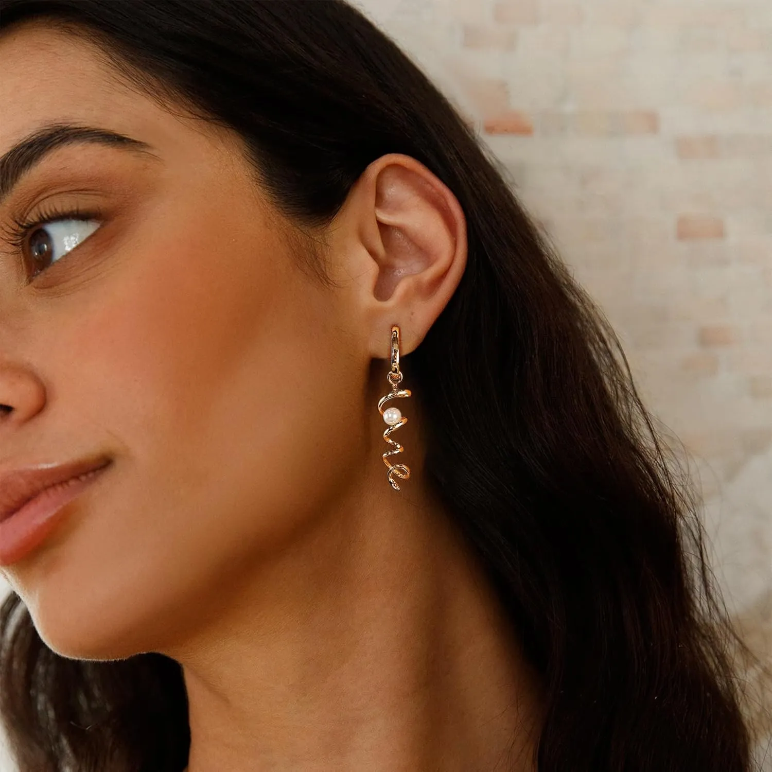 Pearl Earrings for Women, 14K Gold Plated Pearl Drop Dangle Earrings Zircon Pearl Stud Earrings Trendy Hypoallergenic Wedding Gold Hoop Earrings for Women Bridesmaid Jewelry Gift