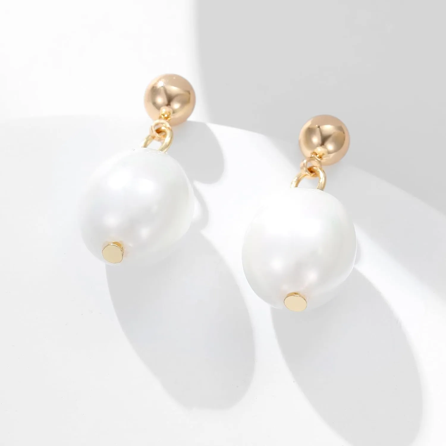 Pearl Earrings for Women Minimalist Pearl Drop Earrings Elegant Gold Leverback Pearl Dangle Earrings Wedding jewelry Bridesmaid Gifts