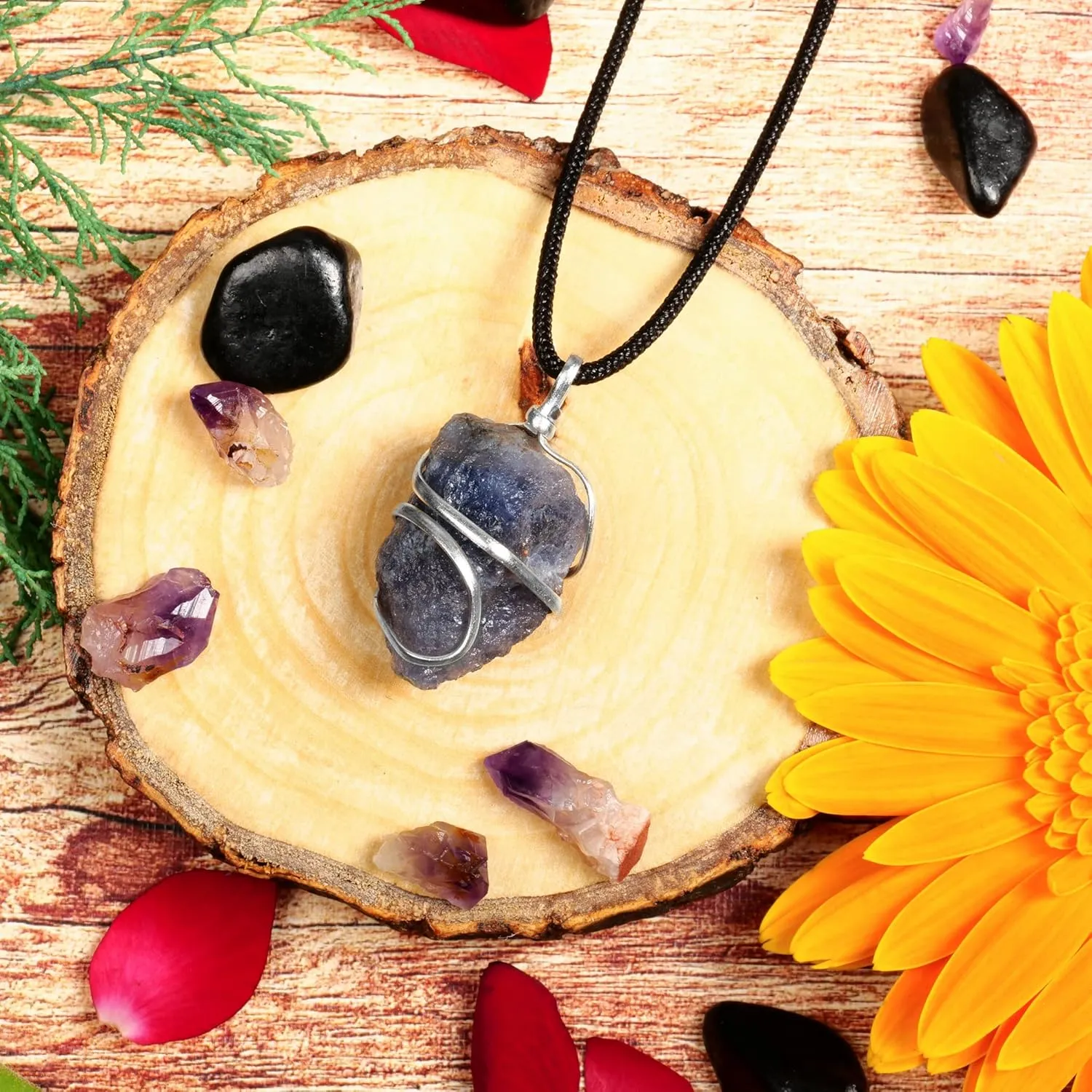 PYOR Iolite Raw Crystal Jewelry Healing Gemstones Crystals Good Luck Charms Necklace Energy Pendant Prosperity Stones Natural Gemstone Spiritual Gifts Chakra Necklace Pendants Necklaces