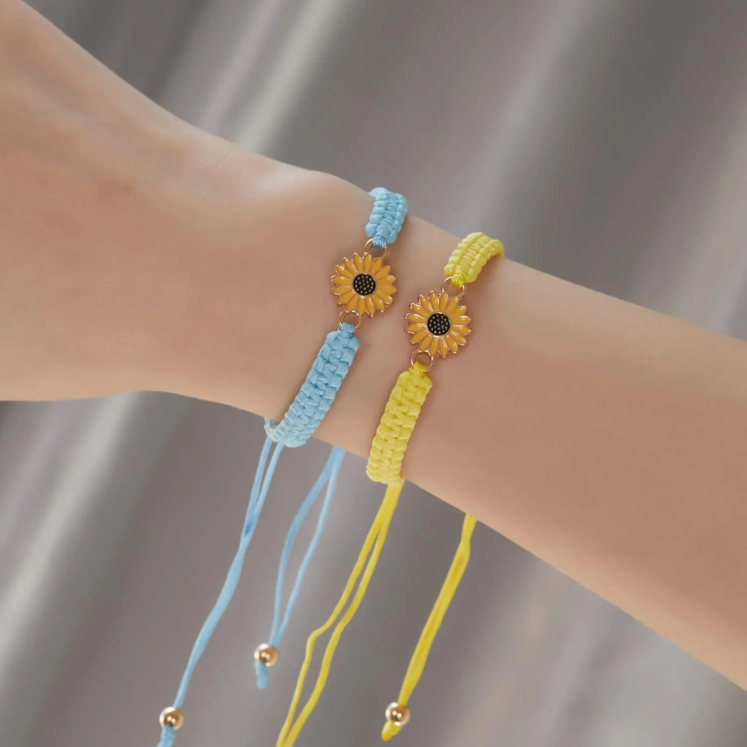 tenghong2021 2 Pcs Bohemian Sunflower Bracelets Boho Friendship Bracelets Handmade Braided Rope Sunflower Charms Bracelet Bohemia Surfer Bracelet for Women Teen Girls