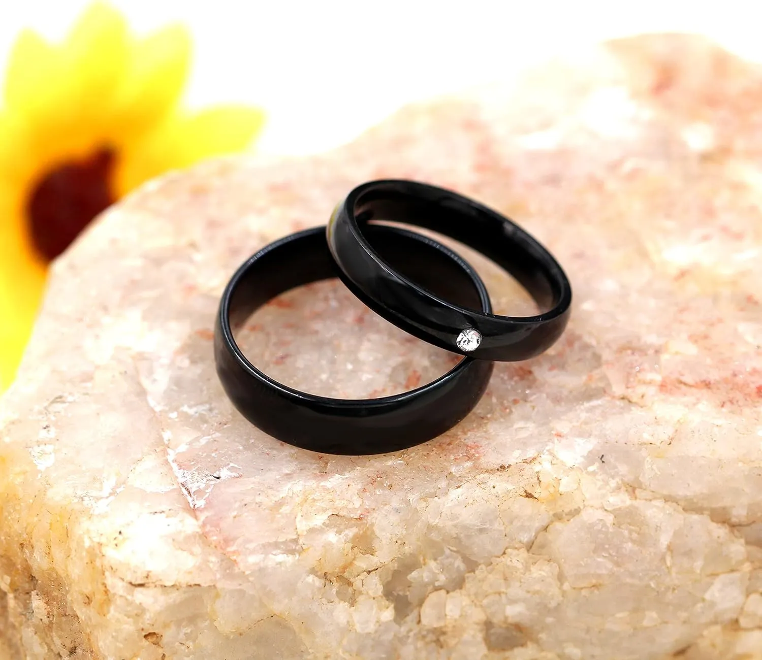 Uloveido Black Stainless Steel Couples Rings for Men Women His and Her Promise Wedding Band Rings for Friend Boyfriend Y2210
