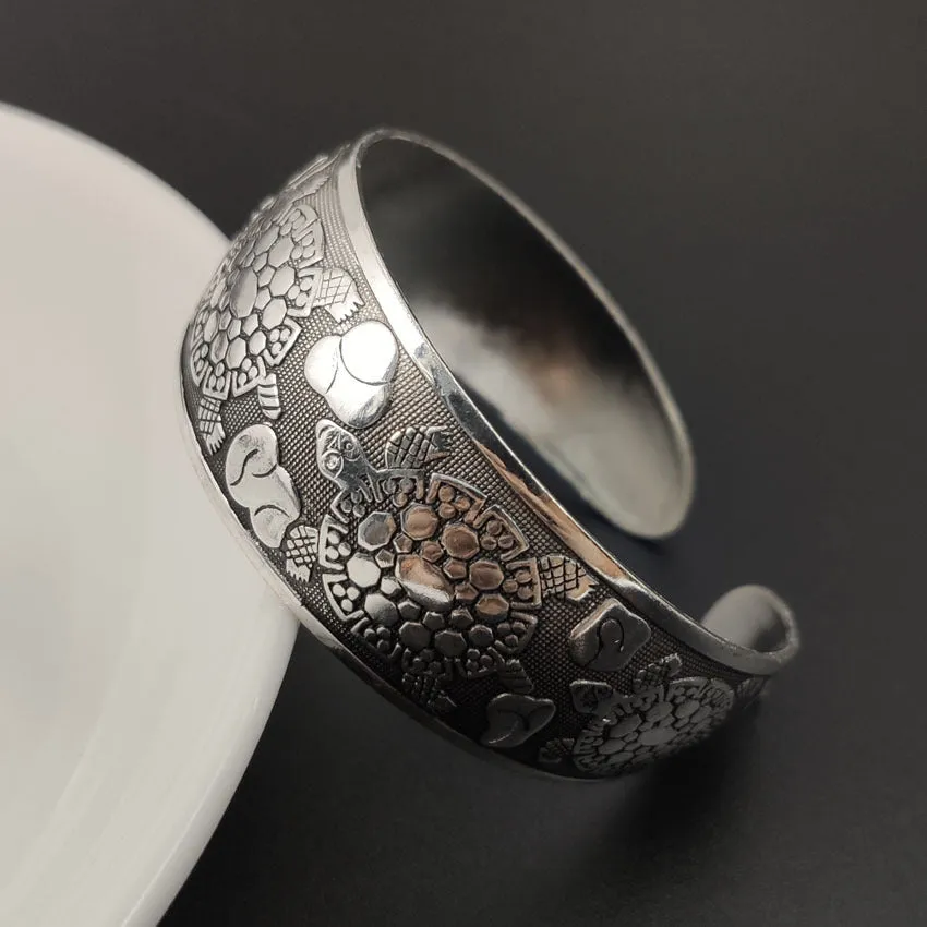 Vintage Tibetan Silver Bohemian Carved Elephant Jewelry