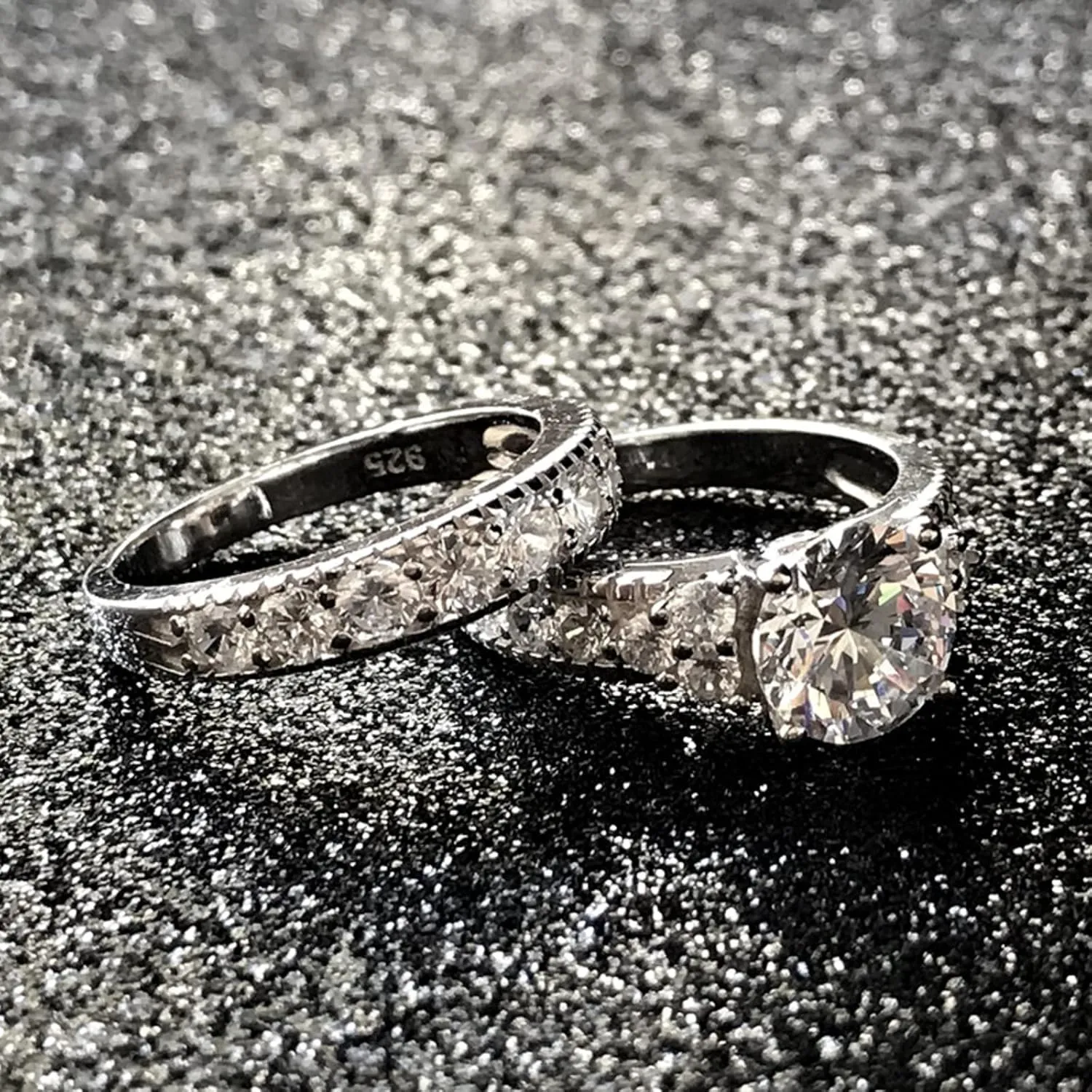 Vsoruln Engagement Rings for Couples Set,2pcs His and Her Wedding Imitation Diamond Ring Set, Hypoallergenic Without Fading Round Zircon Ring Set, Cubic Zirconia Bride Promise CZ Rings Set (6)