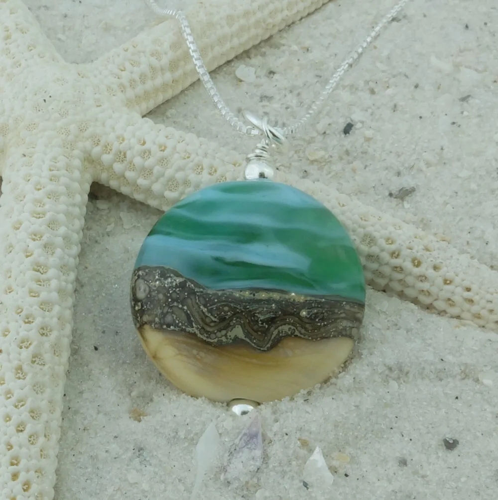 WH10MP - Sand and Sea Mini Pendant