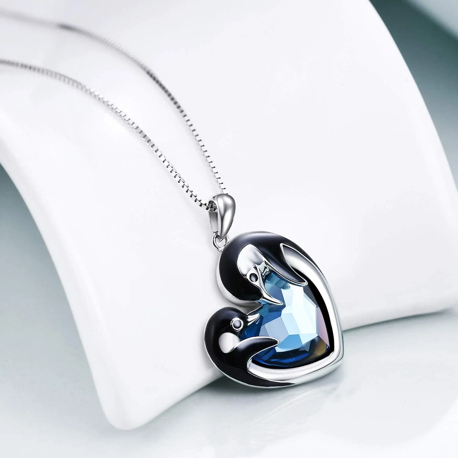 WINNICACA Unique Gifts Charming 925 Sterling Silver Phoenix/Penguin/Wolf/Fox/Highland Cow/Hummingbird/Frog/Sea Turtle Necklace Jewelry for Women Birthday Gifts